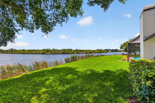 1472 73RD CIRCLE NE, St Petersburg, FL 33702