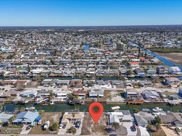 13612 GARRIS DR, Hudson, FL 34667