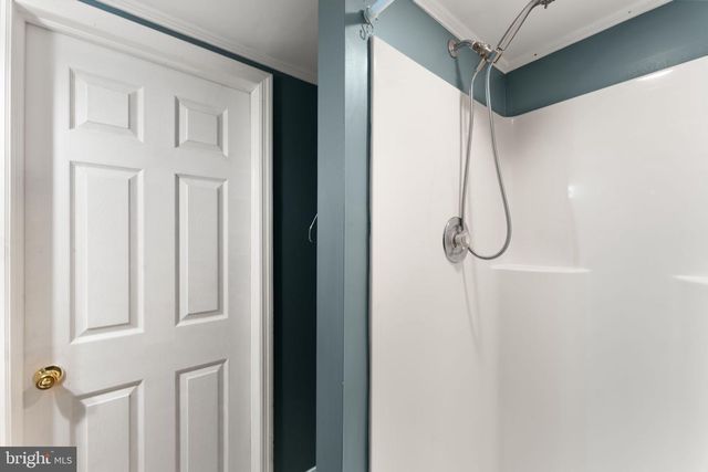 944 ARGYLE RD, Drexel Hill, PA 19026