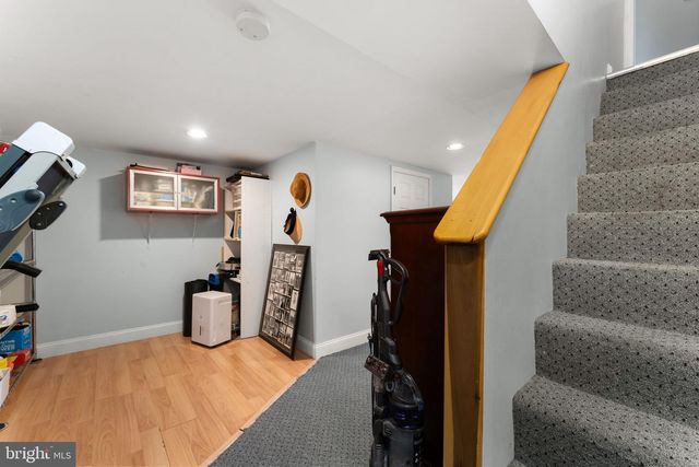 944 ARGYLE RD, Drexel Hill, PA 19026