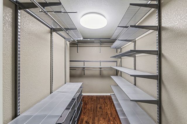 8615 Oakleaf Drive, Frisco, TX 75035