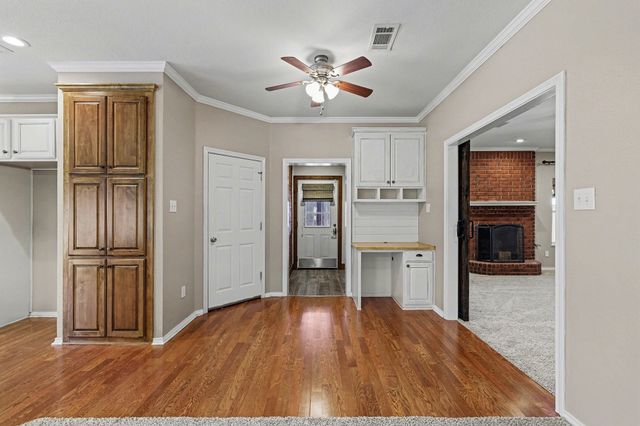 8615 Oakleaf Drive, Frisco, TX 75035