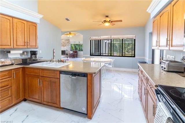 8896 Bracken WAY, Fort Myers, FL 33908