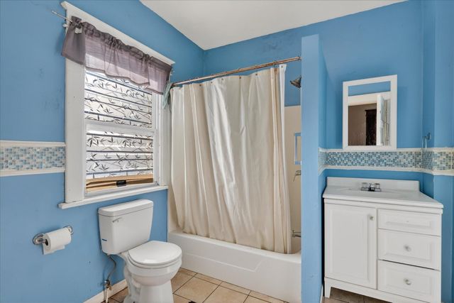 1025 N Park Street, Kalamazoo, MI 49007