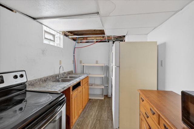 1025 N Park Street, Kalamazoo, MI 49007