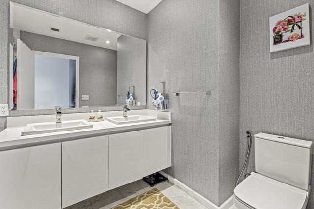 701 N Fort Lauderdale Beach Boulevard 1205, Fort Lauderdale, FL 33304