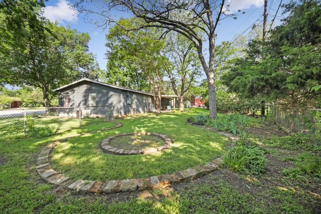 2202 Towbridge CIR, Austin, TX 78723