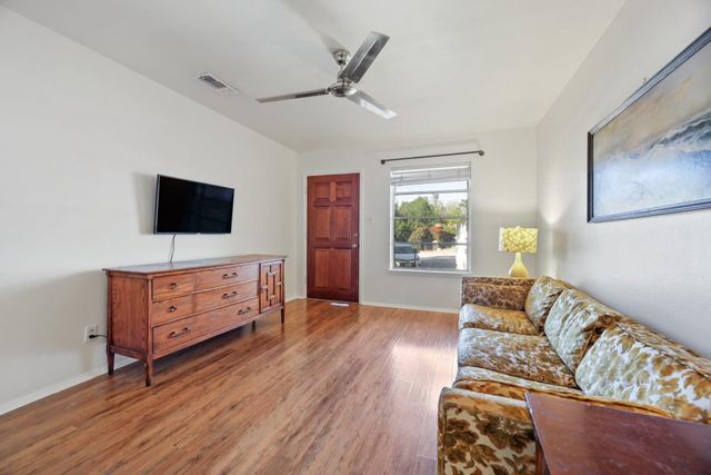 2202 Towbridge CIR, Austin, TX 78723