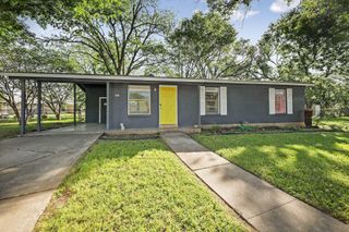 2202 Towbridge CIR, Austin, TX 78723