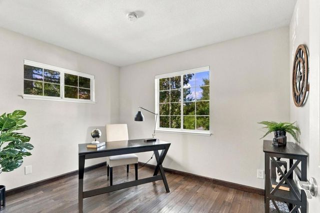 432 Bella Corte, Mountain View, CA 94043