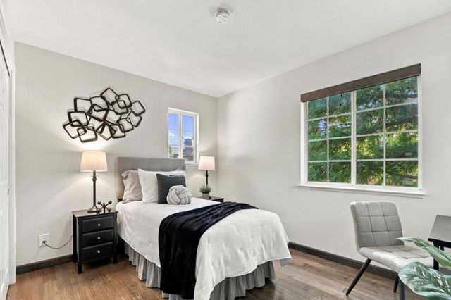432 Bella Corte, Mountain View, CA 94043