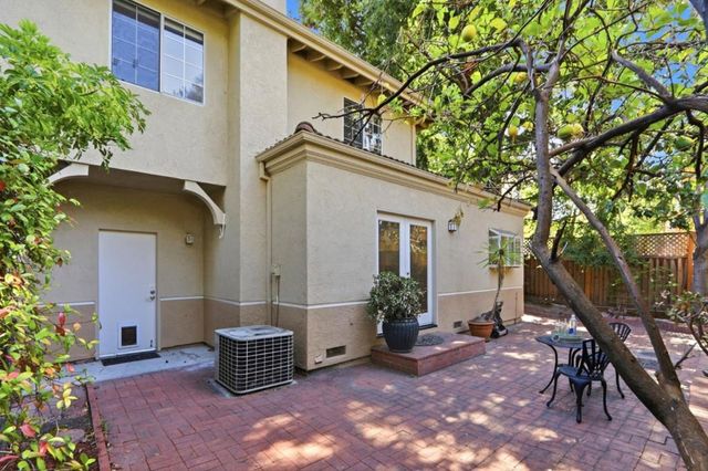 432 Bella Corte, Mountain View, CA 94043