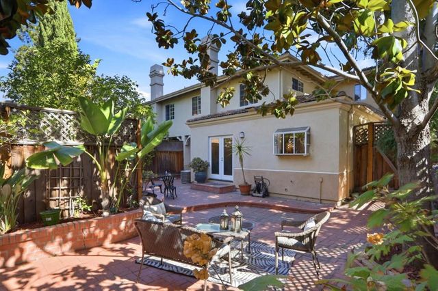 432 Bella Corte, Mountain View, CA 94043