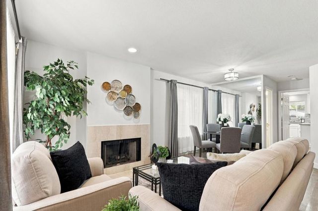 432 Bella Corte, Mountain View, CA 94043