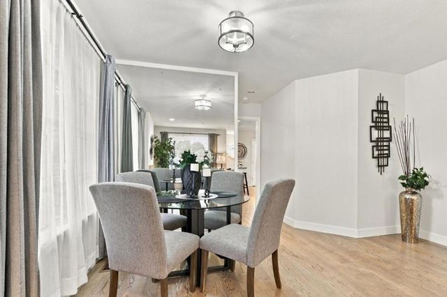 432 Bella Corte, Mountain View, CA 94043