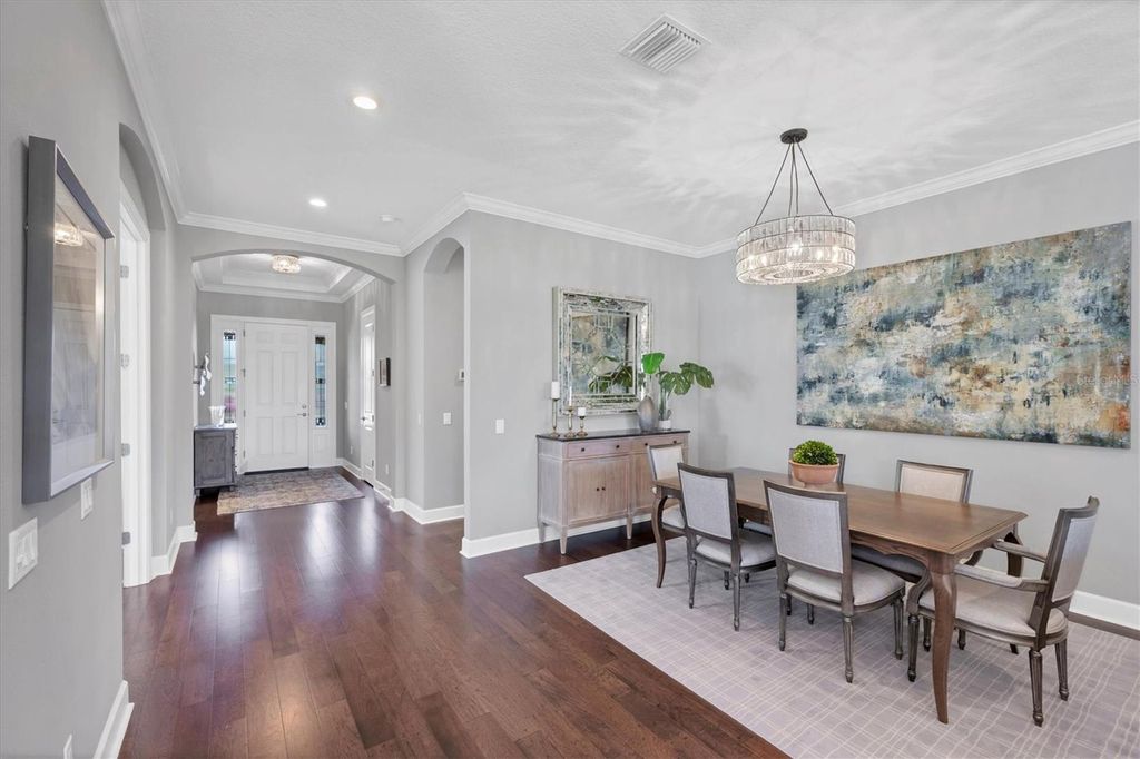 Image 11 of property listing at 5007 NAPOLI RUN, Bradenton, FL 34211