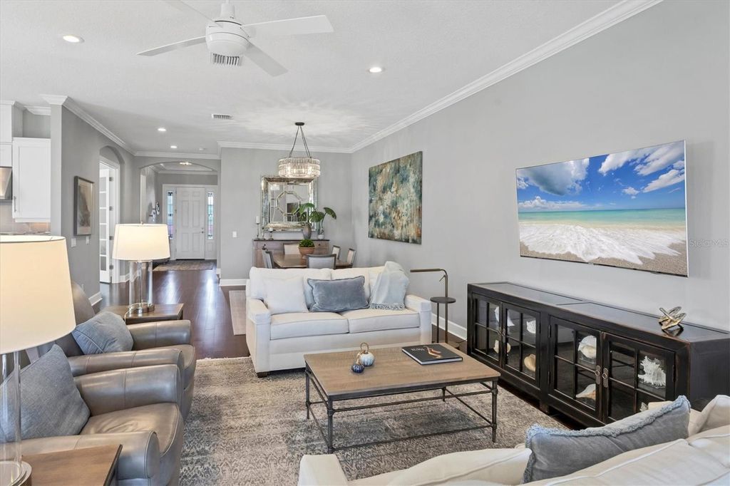 Image 15 of property listing at 5007 NAPOLI RUN, Bradenton, FL 34211