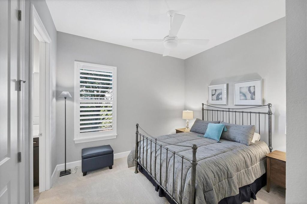 Image 32 of property listing at 5007 NAPOLI RUN, Bradenton, FL 34211