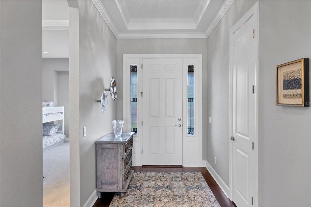 Image 7 of property listing at 5007 NAPOLI RUN, Bradenton, FL 34211