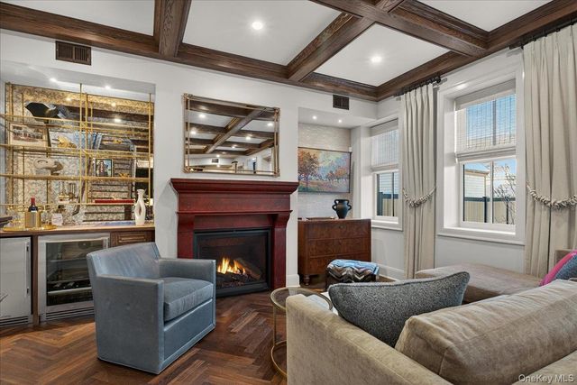 122 Regent Street 1, Call Listing Agent, NY 12866