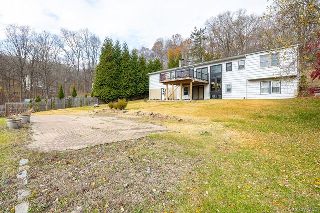 21 N Gate Road, Carmel, NY 10512