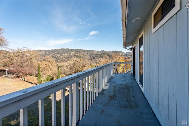 6620 Robinson Creek Rd, Ukiah, CA 95482