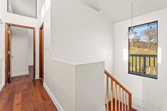 6620 Robinson Creek Rd, Ukiah, CA 95482