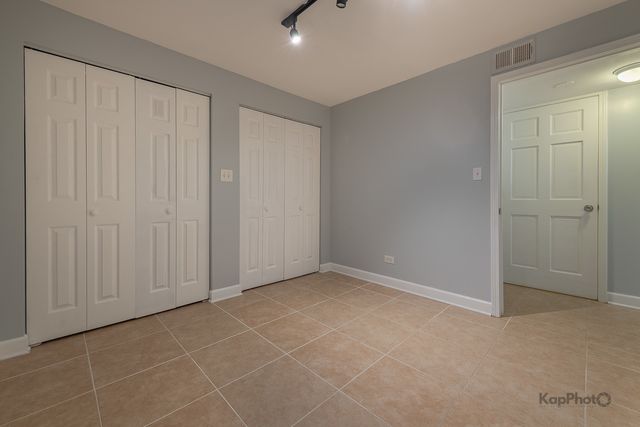 2841 S Wells Street 1W, Chicago, IL 60616