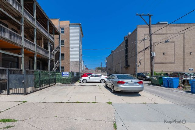 2841 S Wells Street 1W, Chicago, IL 60616