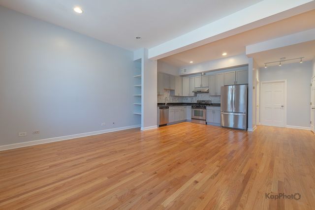 2841 S Wells Street 1W, Chicago, IL 60616