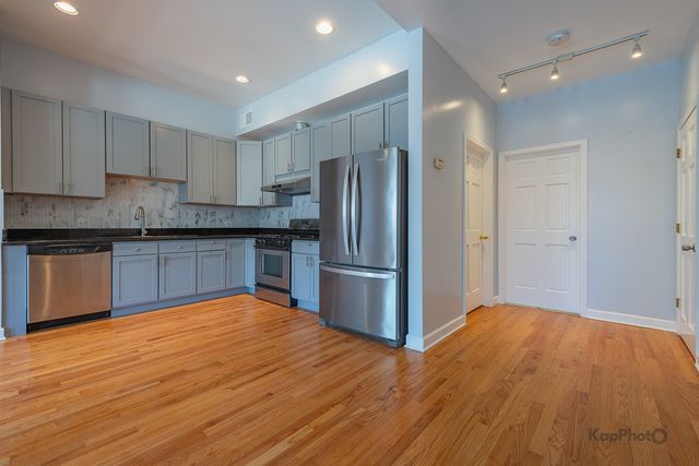 2841 S Wells Street 1W, Chicago, IL 60616