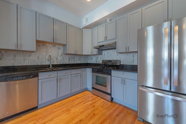 2841 S Wells Street 1W, Chicago, IL 60616