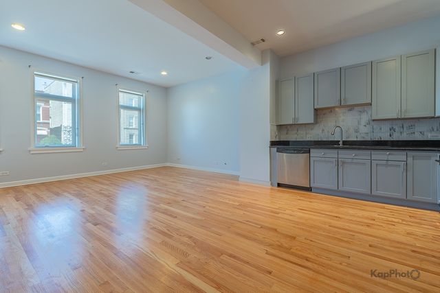 2841 S Wells Street 1W, Chicago, IL 60616