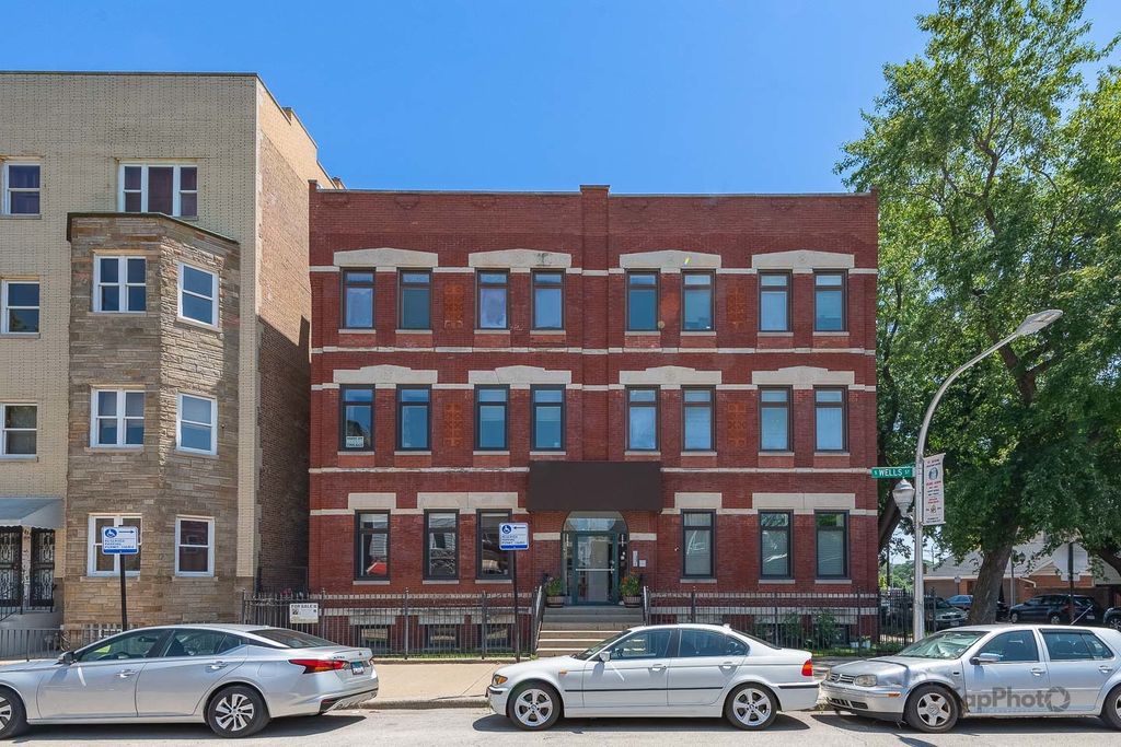 2841 S Wells Street 1W, Chicago, IL 60616