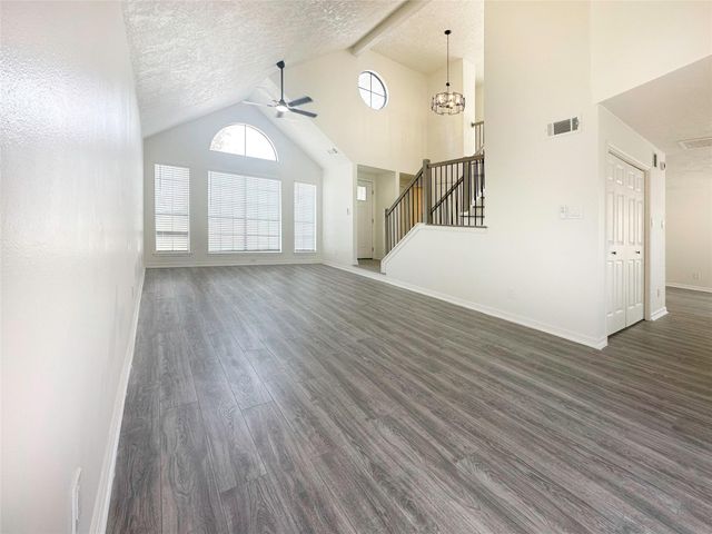 9843 Stableway Drive, Houston, TX 77065