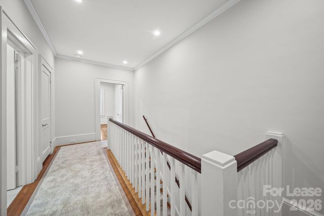923 Henley Place, Charlotte, NC 28207
