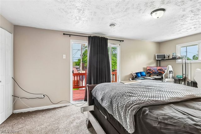 805 Roberts Street, Sheffield Lake, OH 44054
