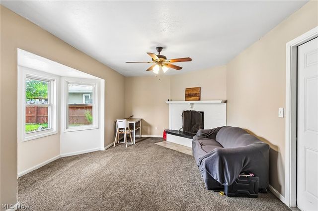 805 Roberts Street, Sheffield Lake, OH 44054
