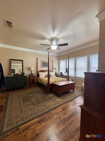 1408 Bridge Street, Gatesville, TX 76528