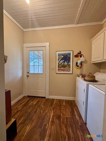 1408 Bridge Street, Gatesville, TX 76528