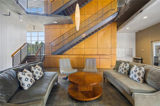 245 N Highland Avenue NE 321, Atlanta, GA 30307