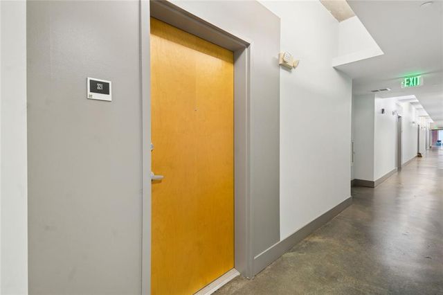 245 N Highland Avenue NE 321, Atlanta, GA 30307