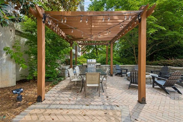 245 N Highland Avenue NE 321, Atlanta, GA 30307