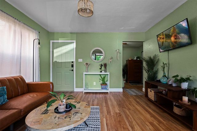 2500 Burleson RD 401, Austin, TX 78741