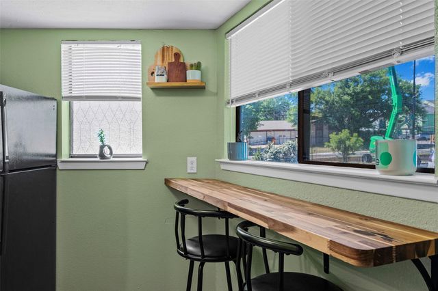 2500 Burleson RD 401, Austin, TX 78741