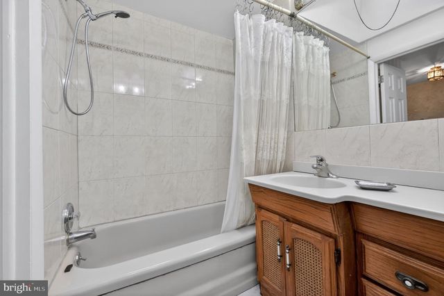 948 GRANT RD, Folcroft, PA 19032