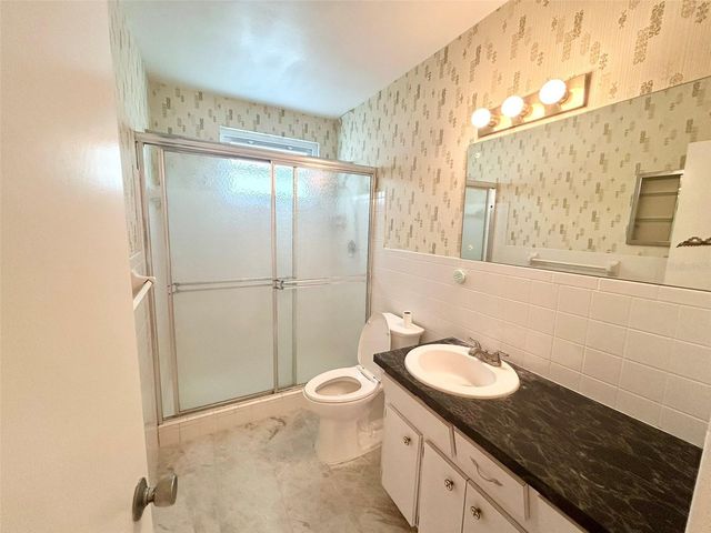 2400 COLUMBIA DRIVE 18, Clearwater, FL 33763