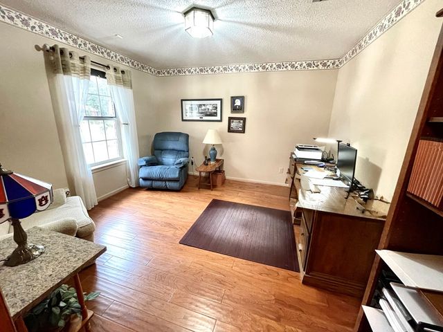 1604 Montcliff Drive, Dothan, AL 36303