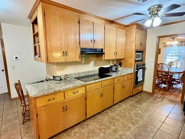 1604 Montcliff Drive, Dothan, AL 36303