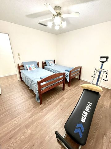 1604 Montcliff Drive, Dothan, AL 36303